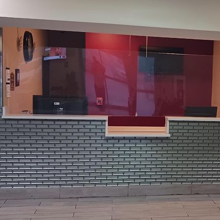 Red Roof Inn Μπατόν Ρουζ Εξωτερικό φωτογραφία